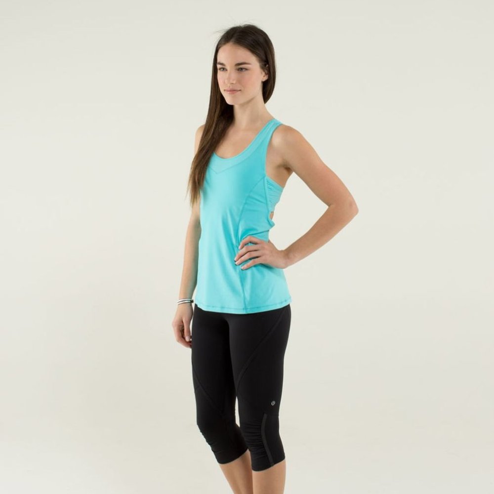Lululemon Tone It Tank Angel Blue 6 - Picture 2 of 8